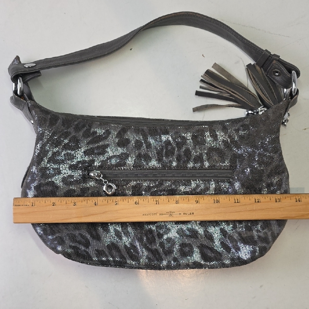 Elegant Silver Gray Leopard Print Leather Shoulder Bag - Picture 6 of 12